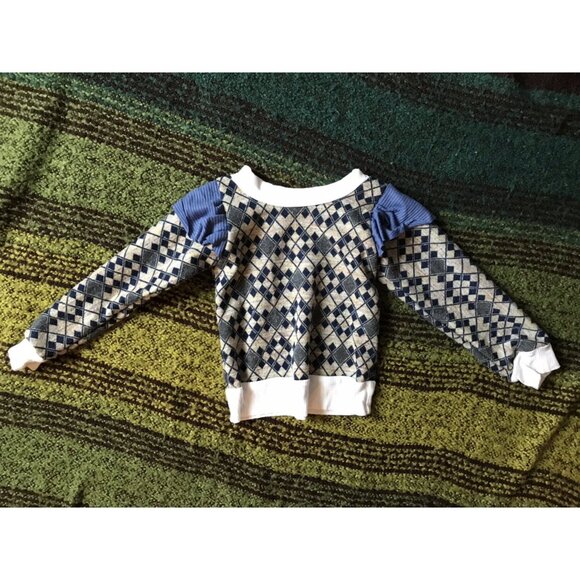 Hive Vibes Long Sleeve Tee - Picture 3 of 3